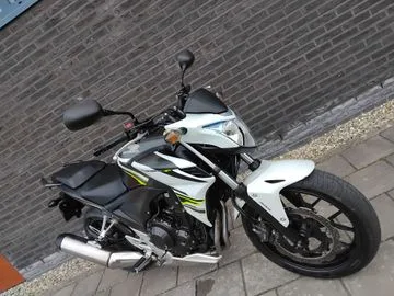 Honda CB (2015) — foto 1