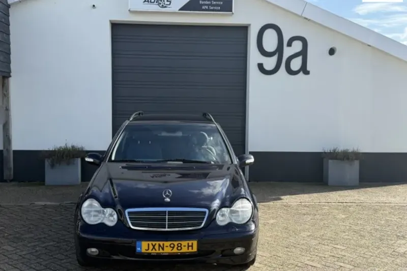 Mercedes-Benz C-Klasse (2001)