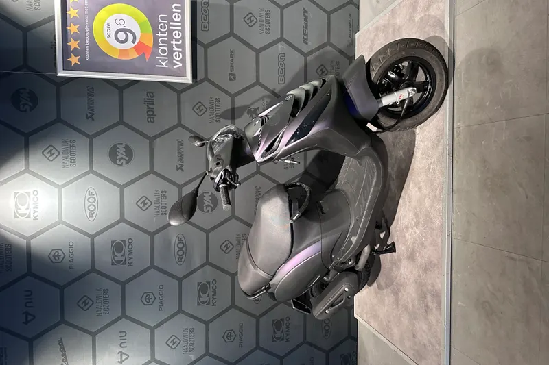 Piaggio Zip (2024)