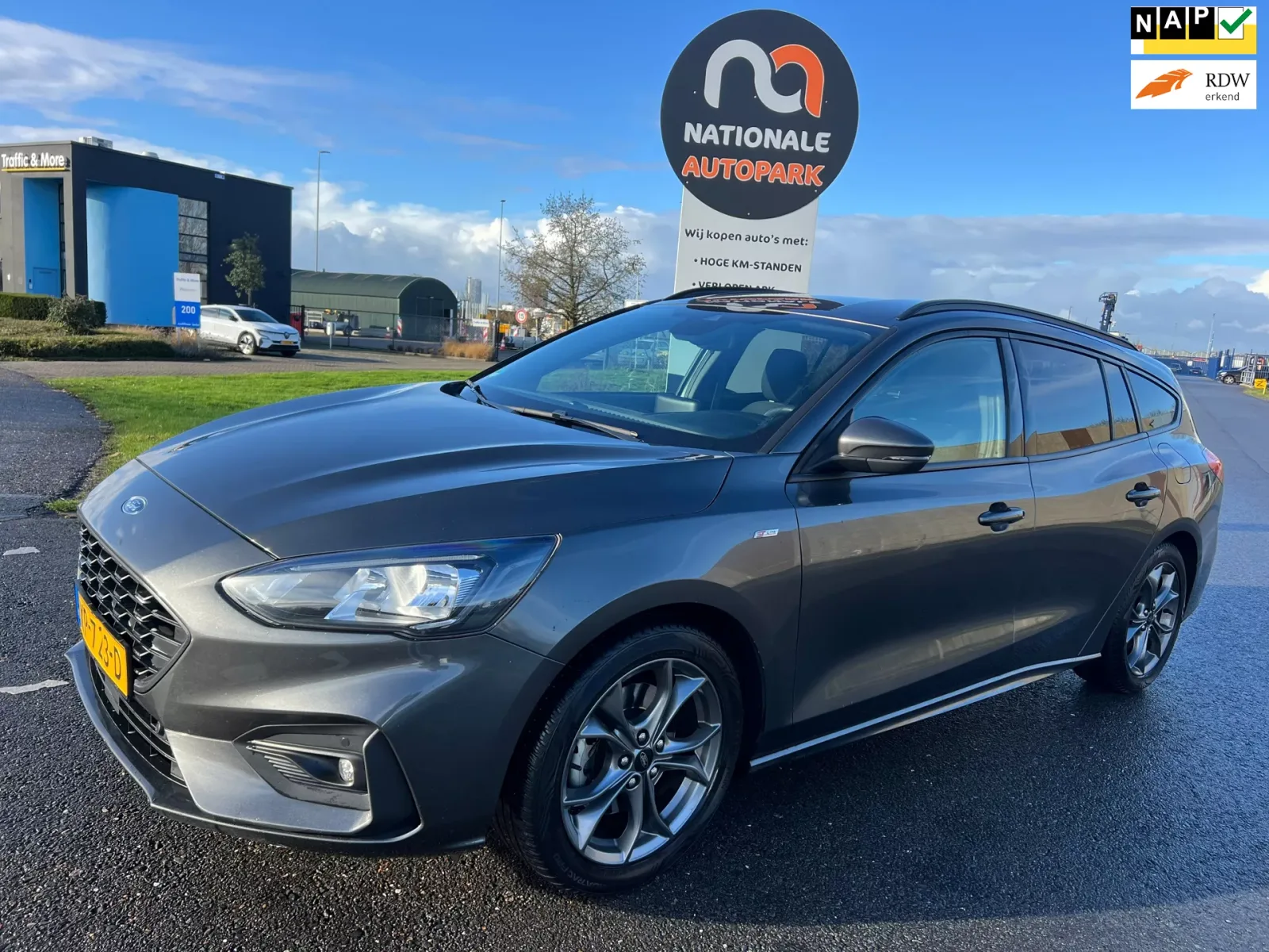 Ford Focus (2019) — foto 1