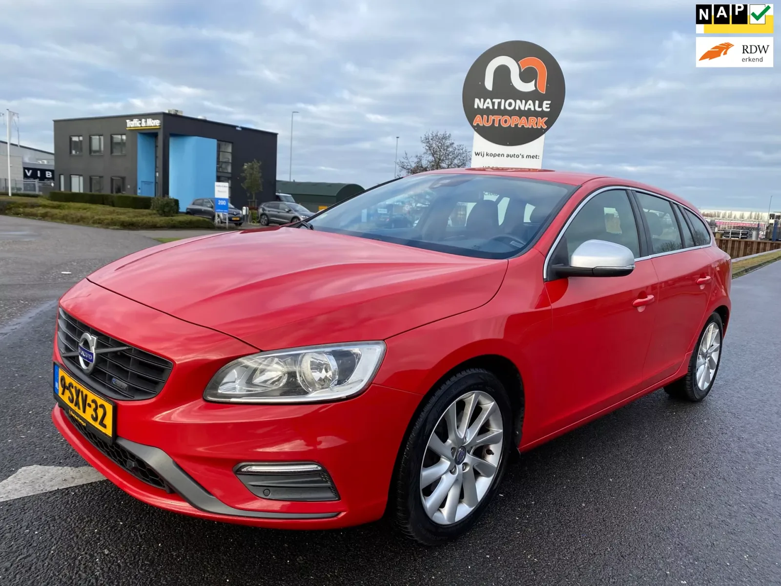 Volvo V60 (2014) — foto 1