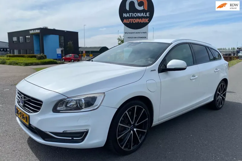 Volvo V60 (2015)