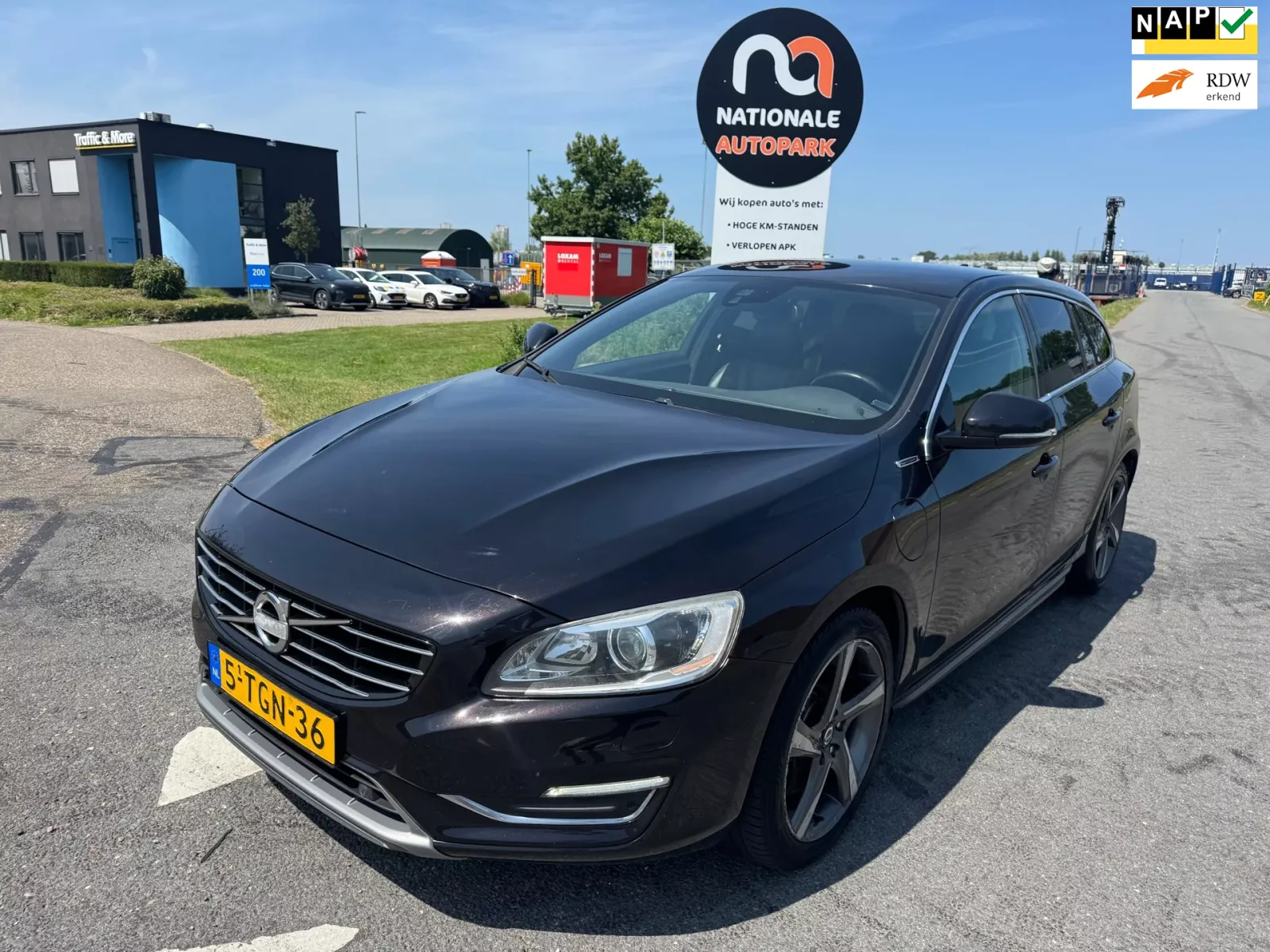 Volvo V60 (2014) — foto 1