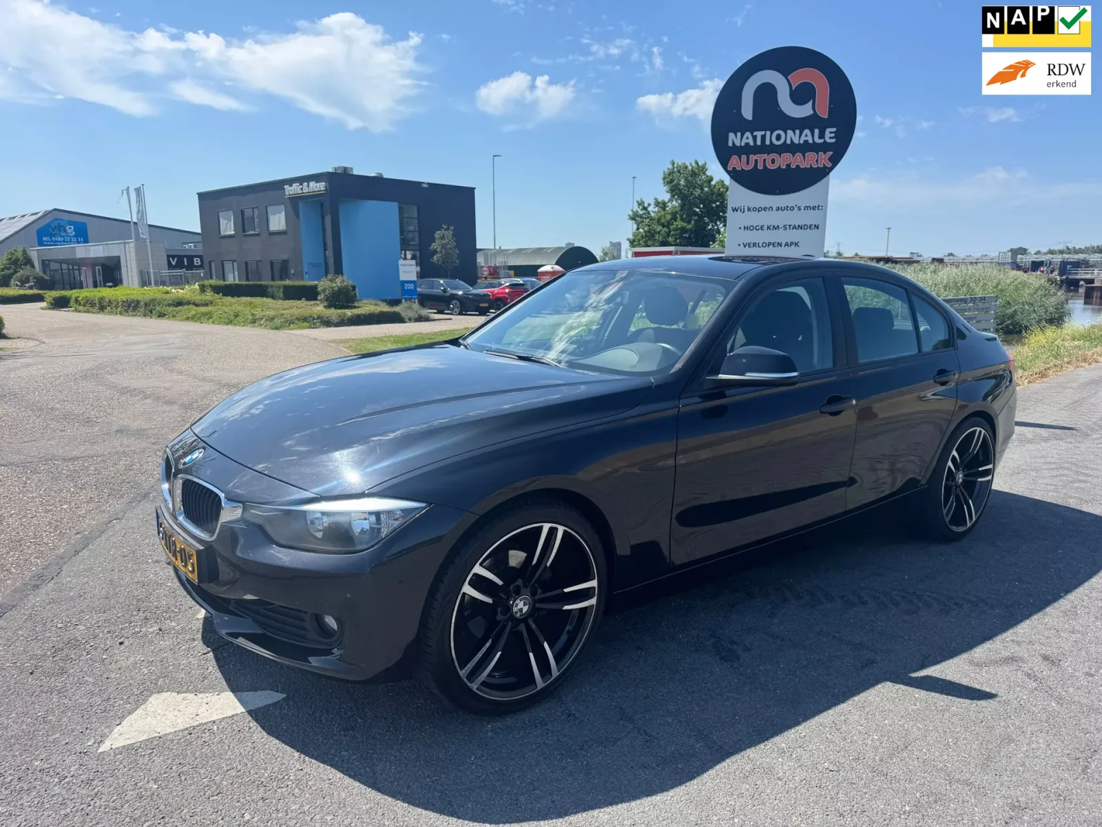 BMW 3-Serie (2014) — foto 1