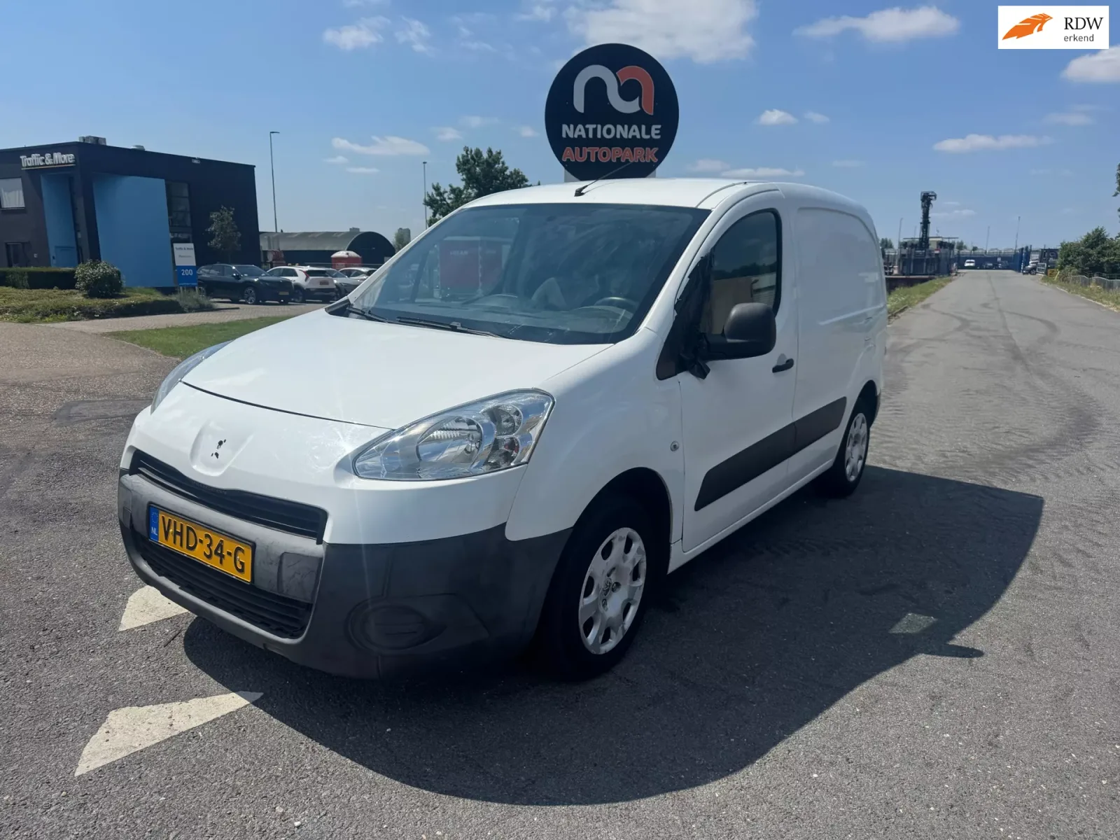 Peugeot Partner (2013) — foto 1