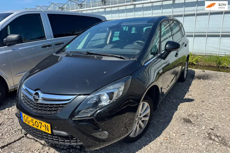 Opel Zafira (2015)
