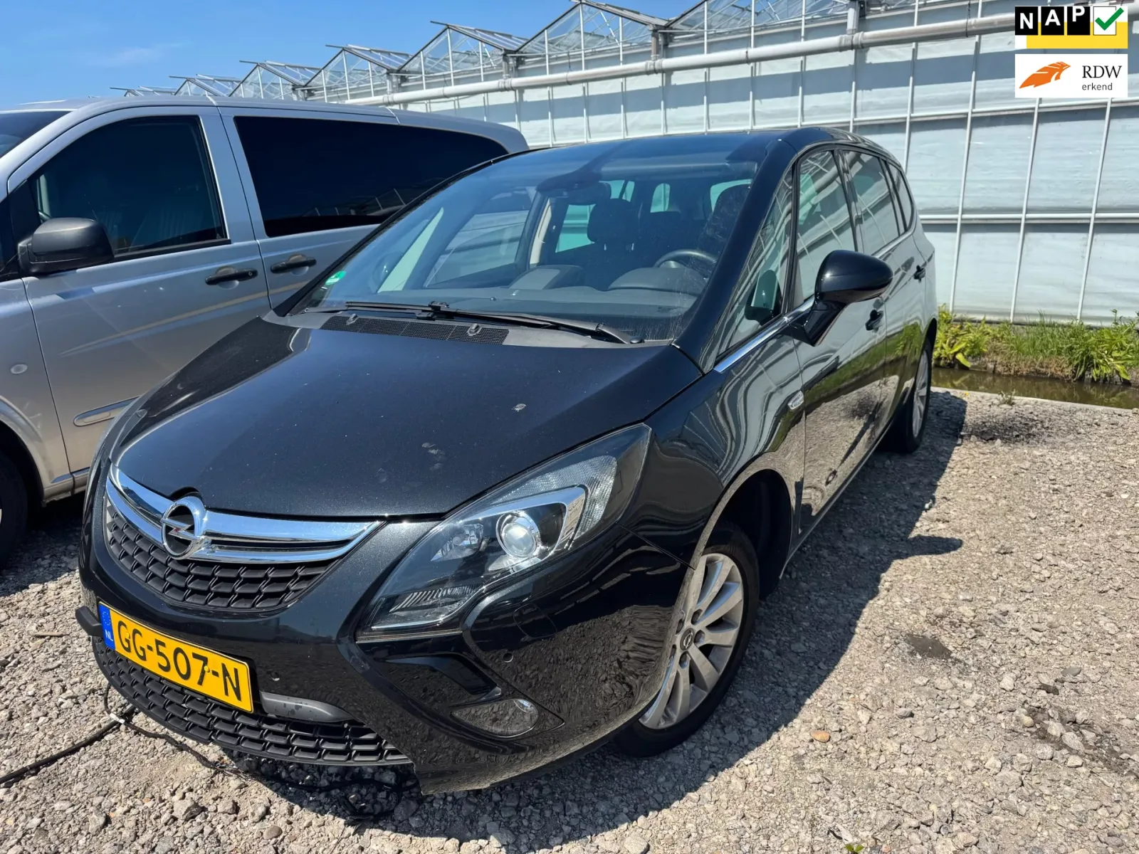 Opel Zafira (2015) — foto 1