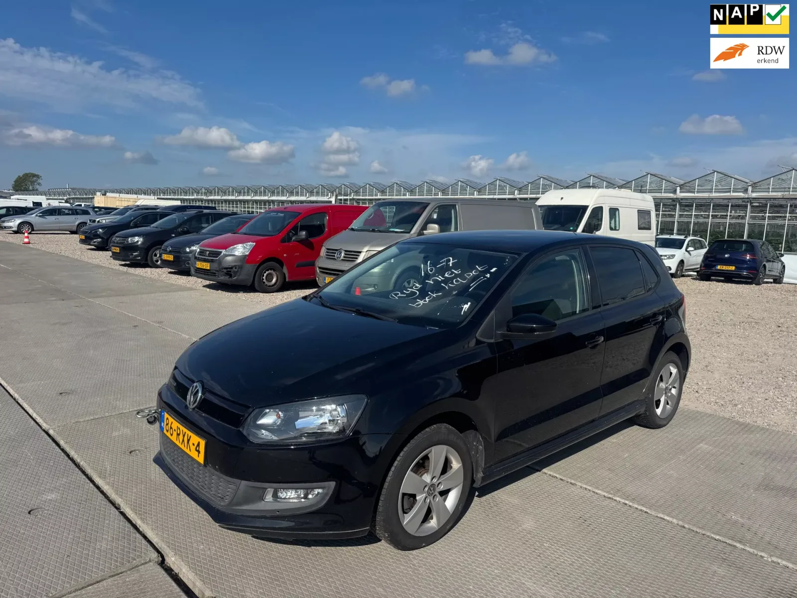 Volkswagen Polo (2011) — foto 1