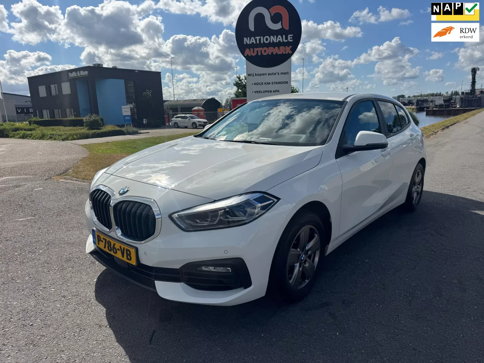 BMW 1-Serie (2022) — foto 1