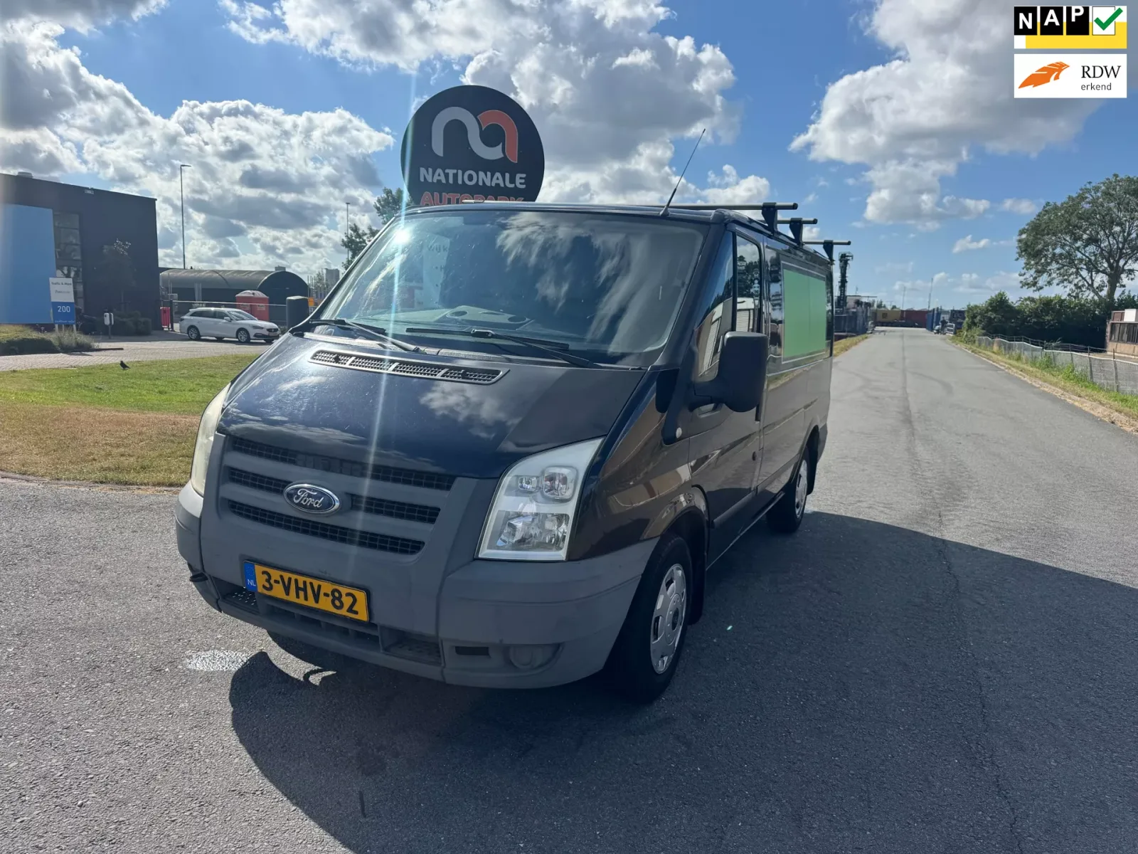 Ford Transit (2010) — foto 1