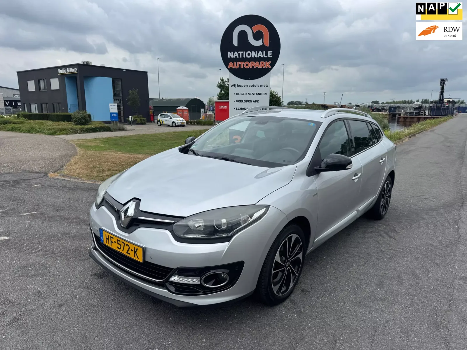 Renault Mégane (2015) — foto 1