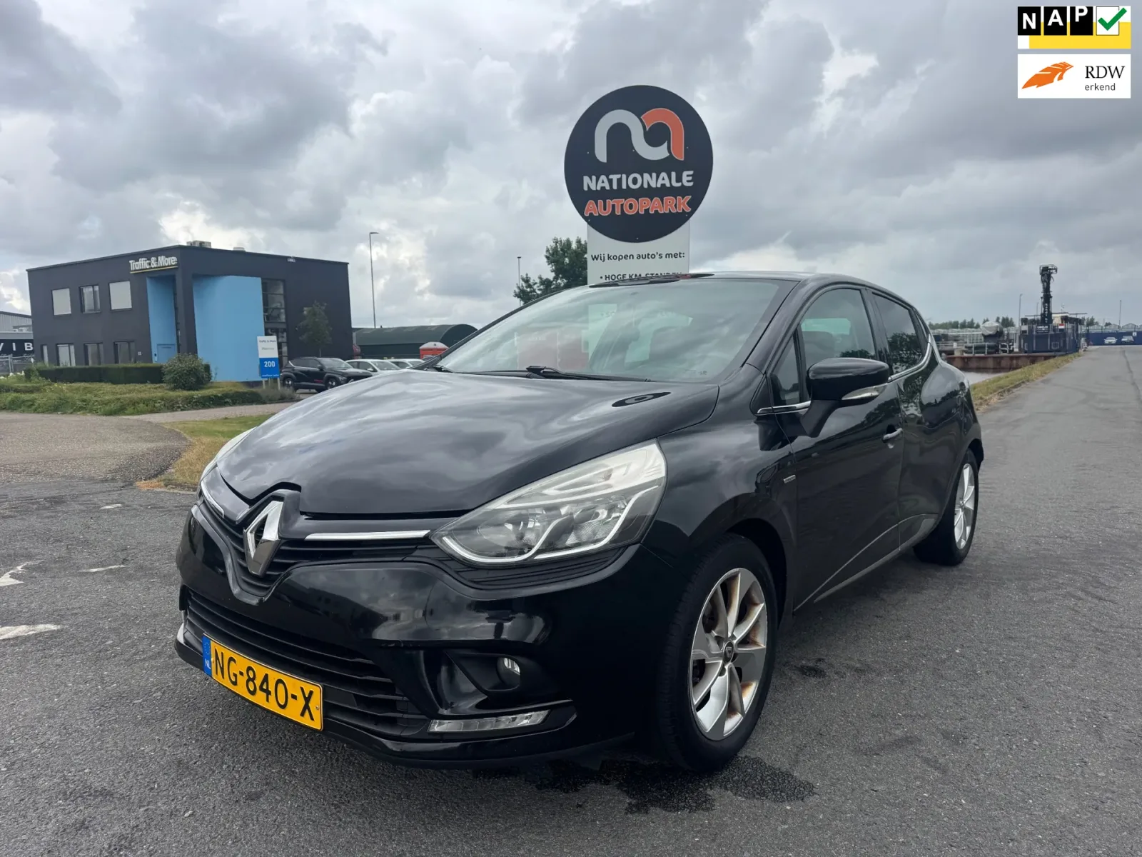 Renault Clio (2017) — foto 1