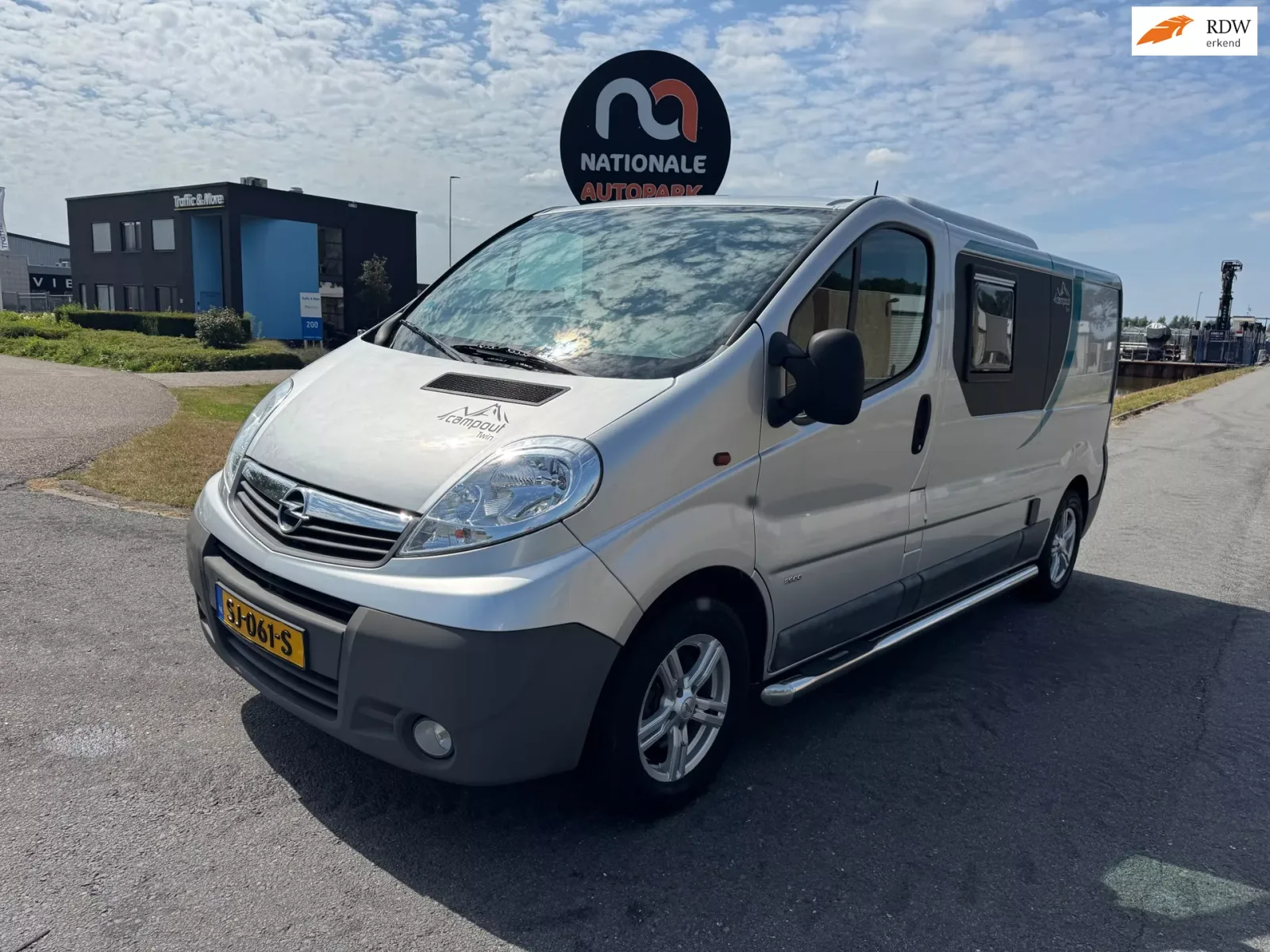 Opel Vivaro (2011) — foto 1