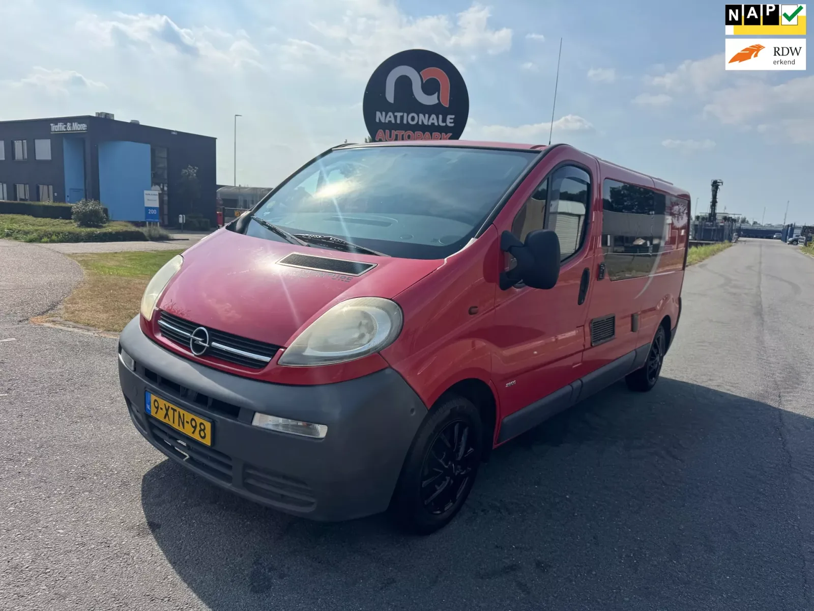 Opel Vivaro (2005) — foto 1