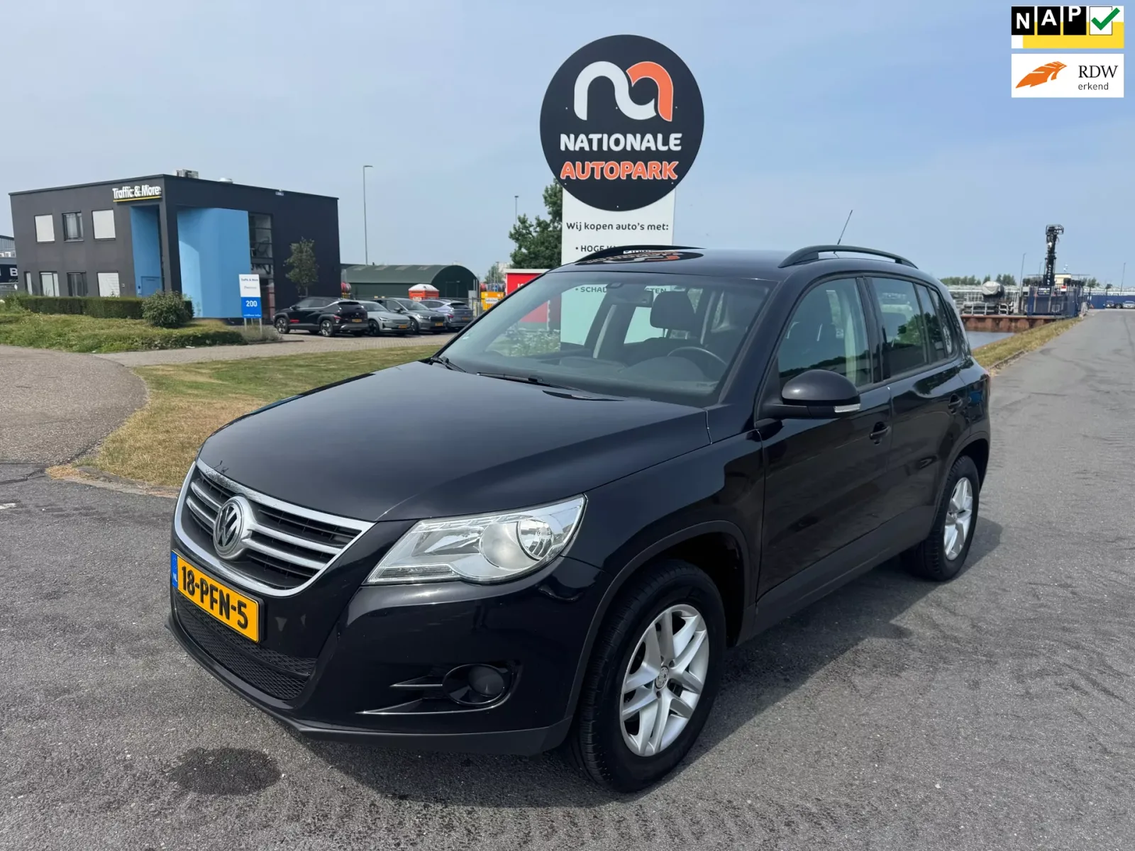 Volkswagen Tiguan (2011) — foto 1