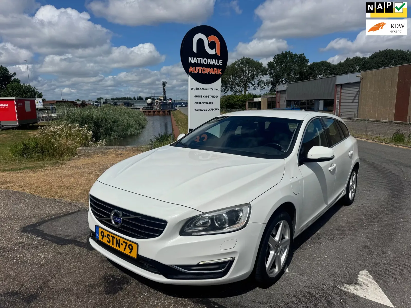 Volvo V60 (2013) — foto 1