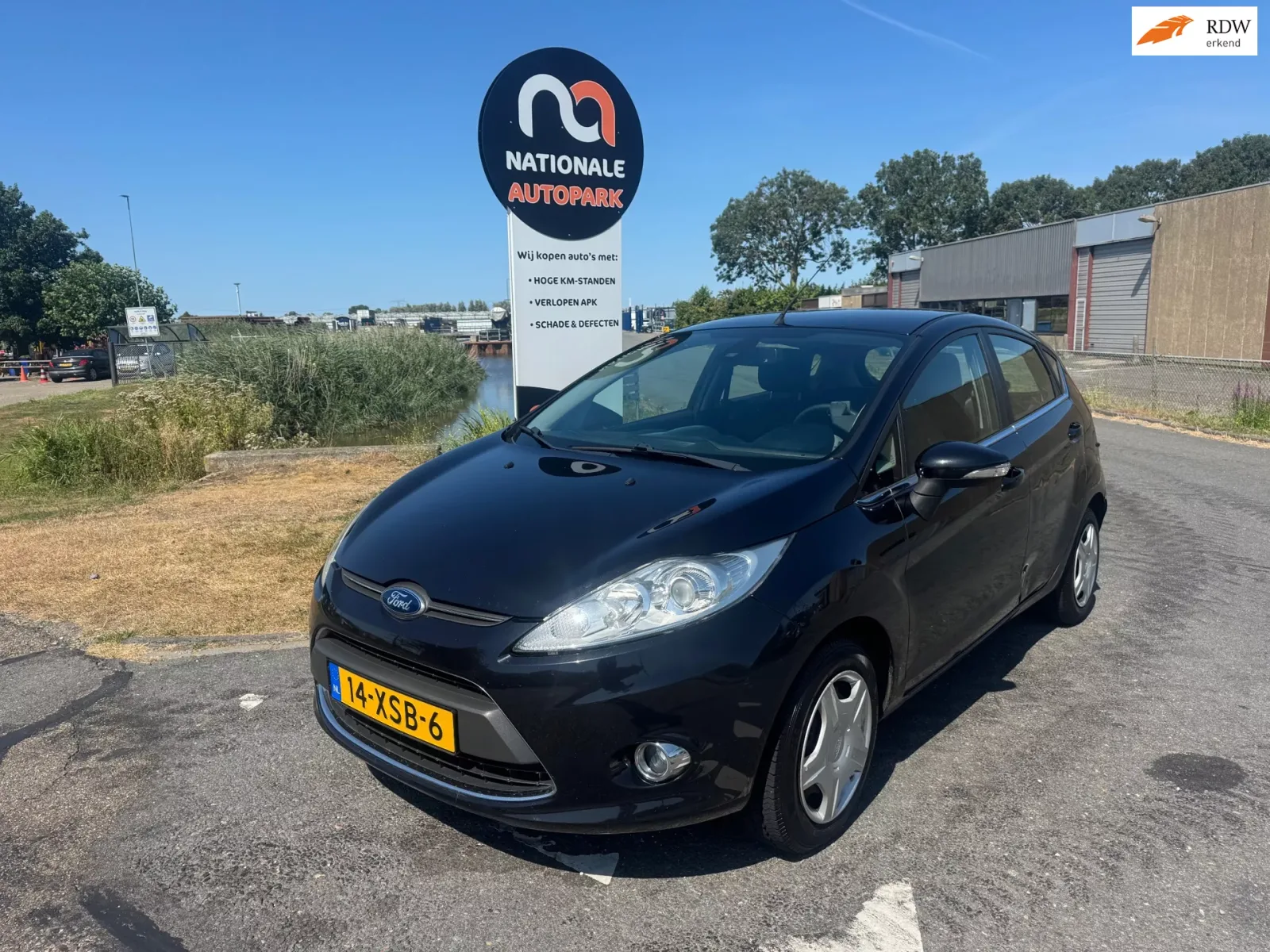 Ford Fiesta (2012) — foto 1