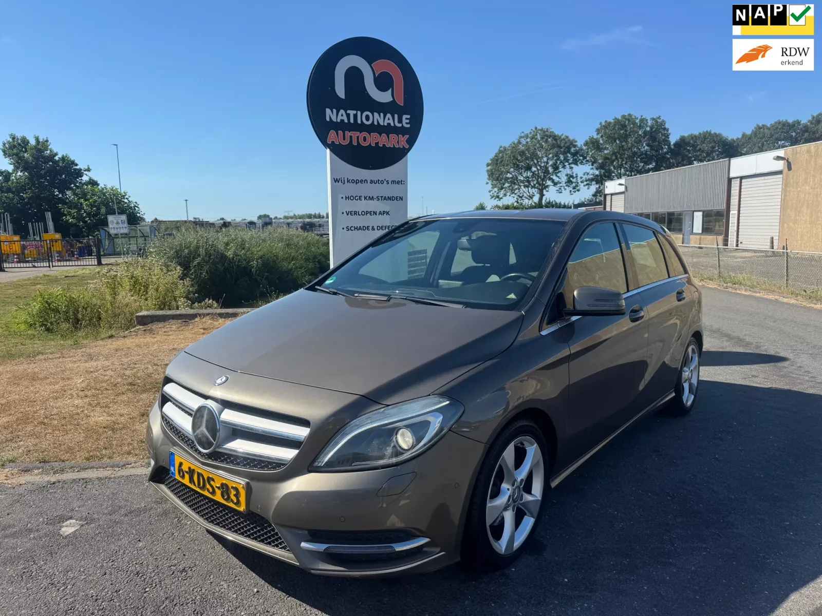 Mercedes-Benz B-Klasse (2013) — foto 1