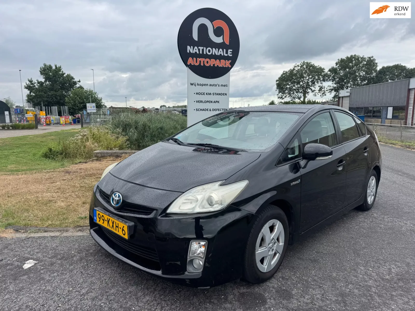 Toyota Prius (2010) — foto 1