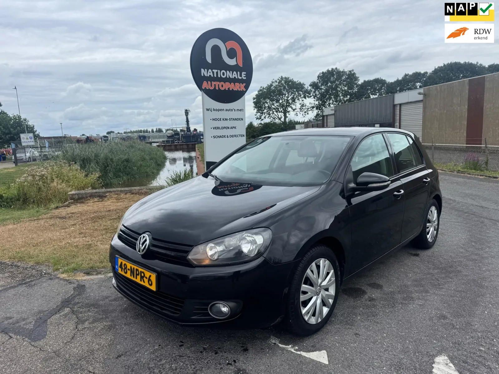 Volkswagen Golf (2010) — foto 1