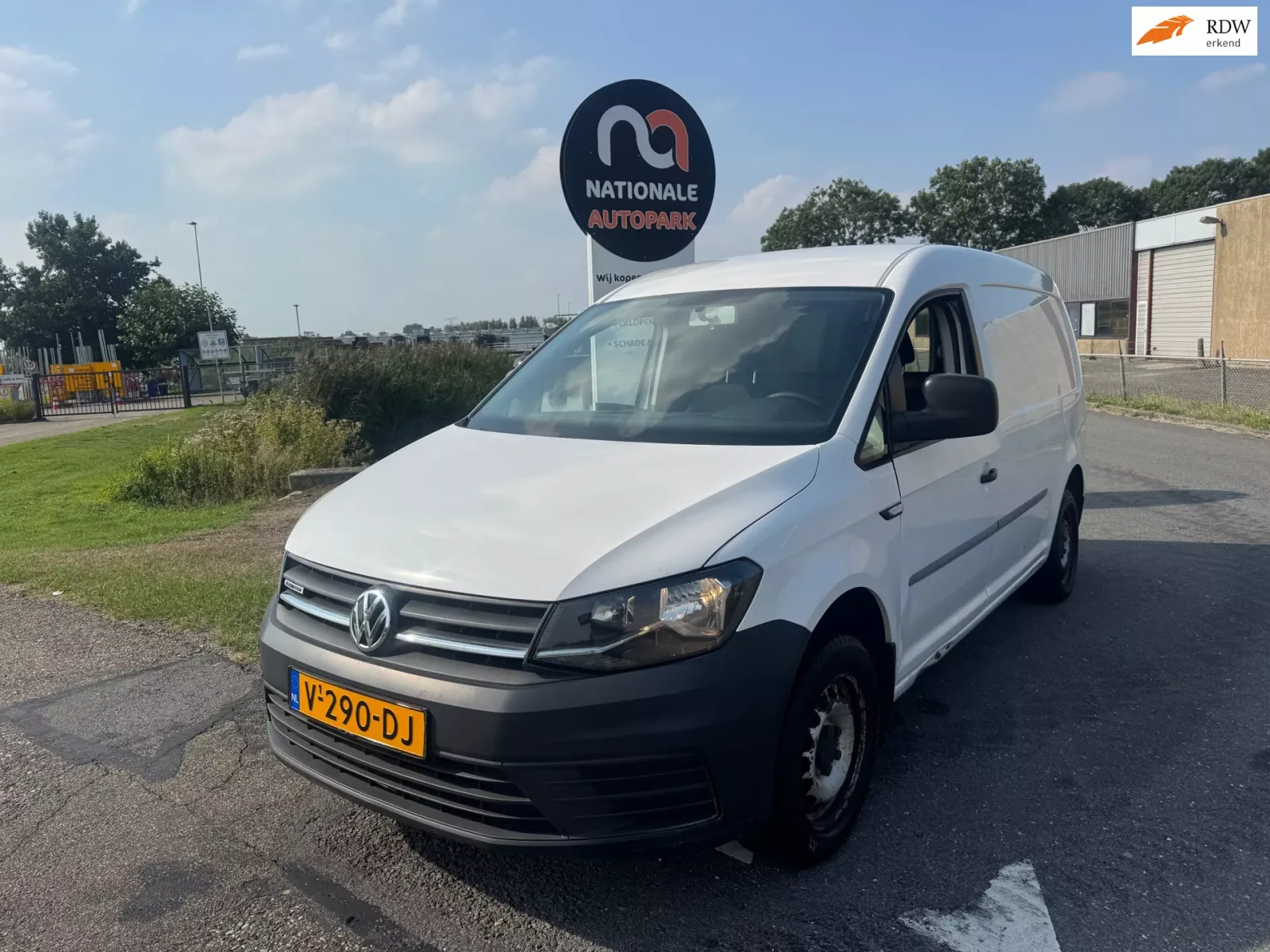 Volkswagen Caddy (2017) — foto 1
