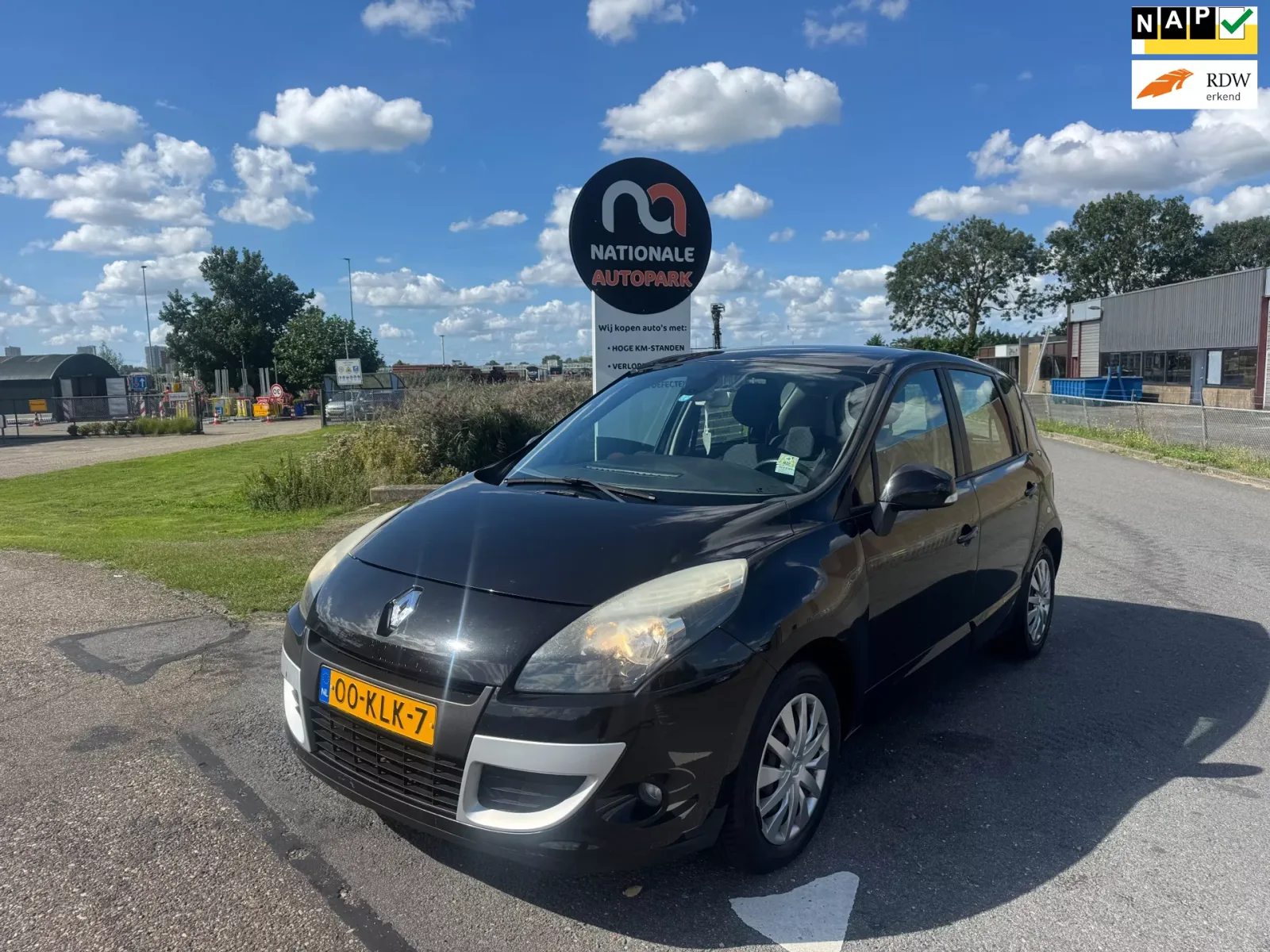 Renault Scénic (2010) — foto 1