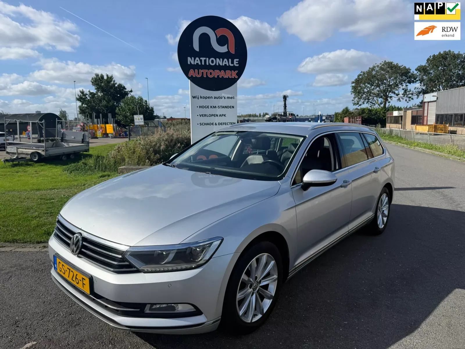 Volkswagen Passat (2015) — foto 1