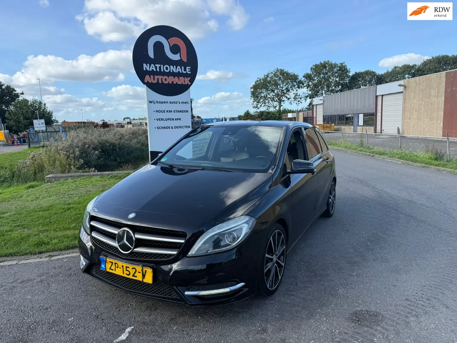 Mercedes-Benz B-Klasse (2012) — foto 1
