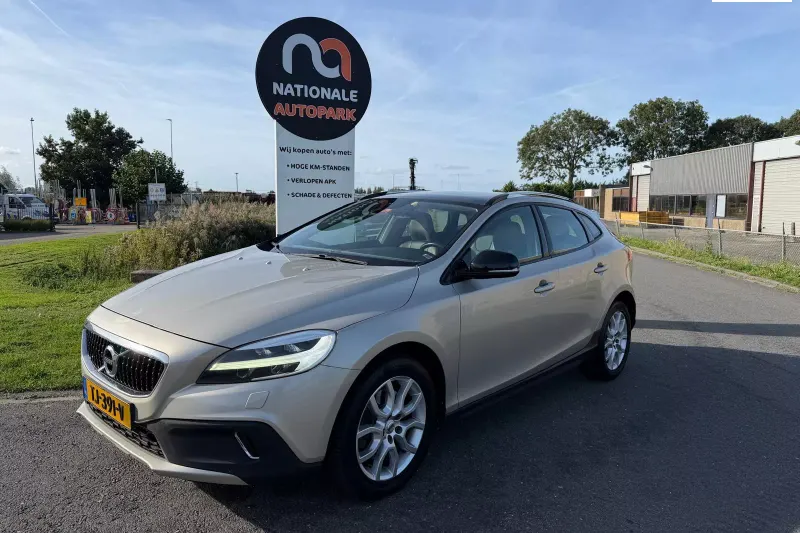 Volvo V40 Cross Country (2018)