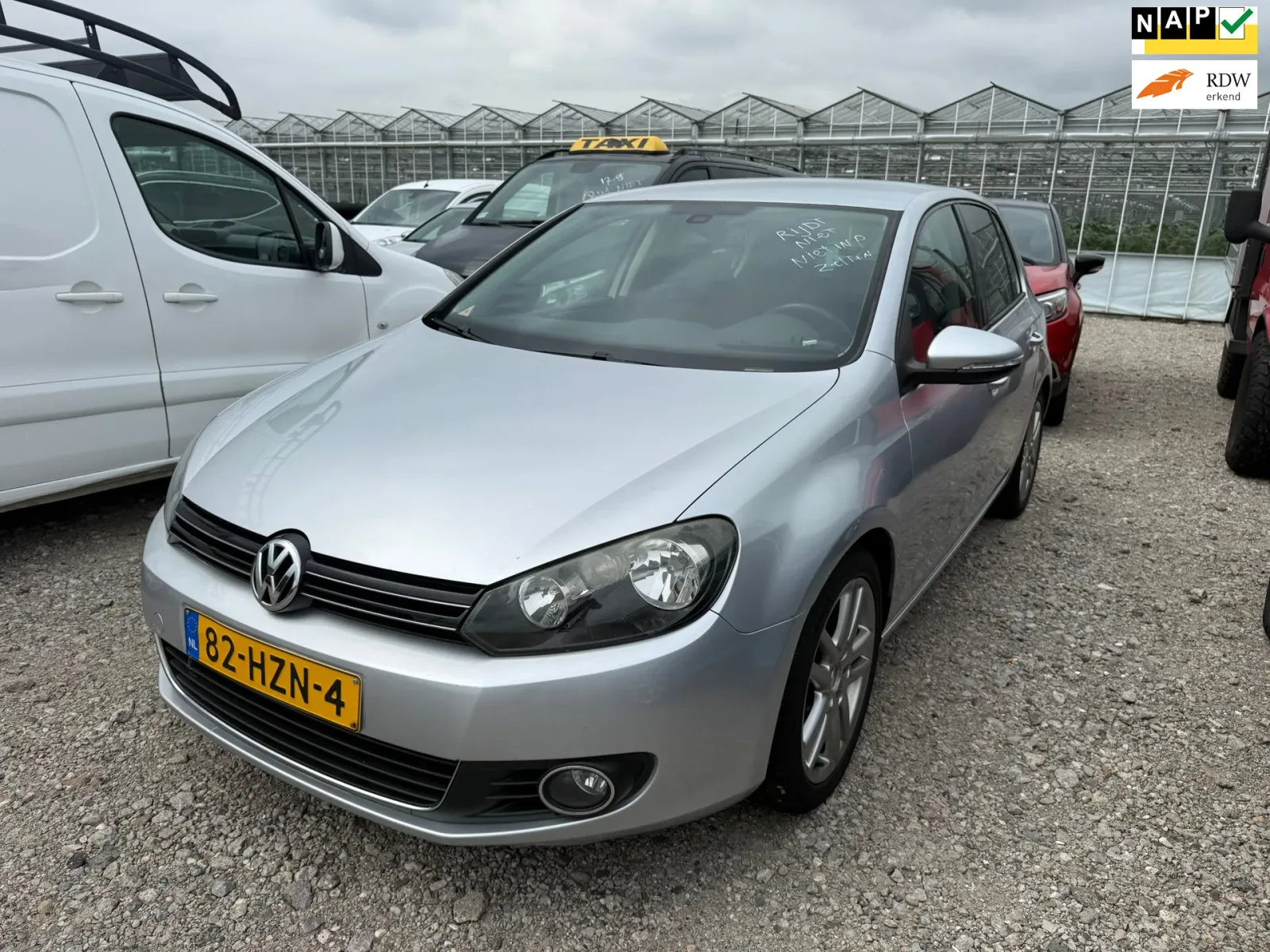 Volkswagen Golf (2009) — foto 1
