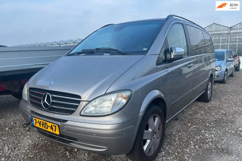 Mercedes-Benz Viano (2010)