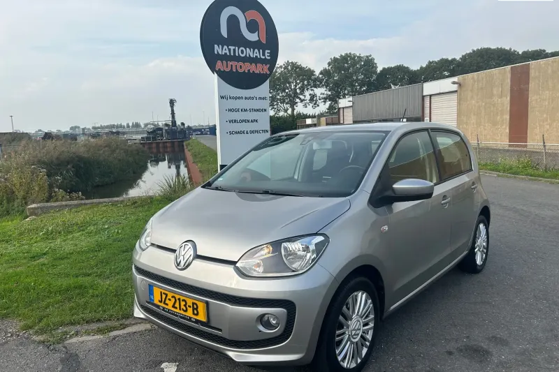 Volkswagen Up! (2014)