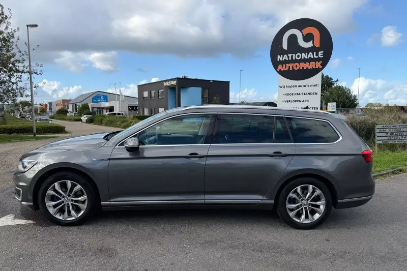 Volkswagen Passat (2016)