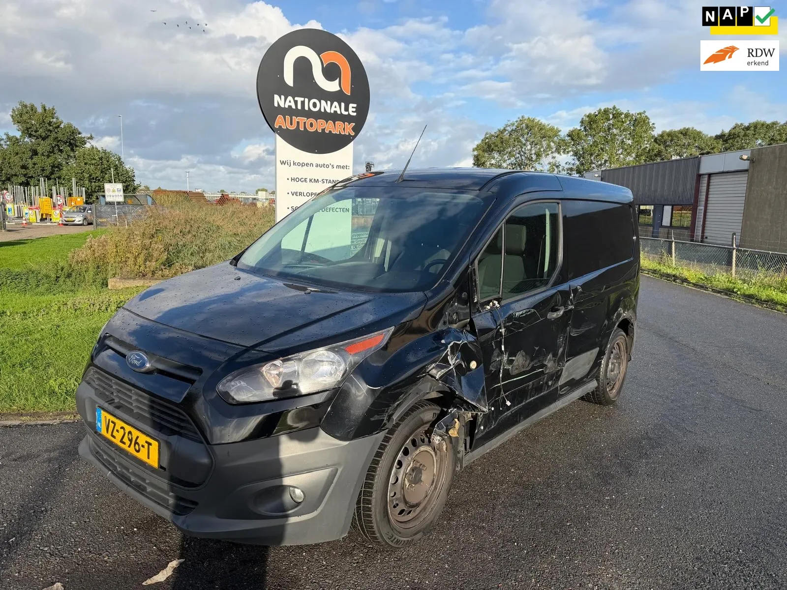 Ford Transit Connect (2016) — foto 1