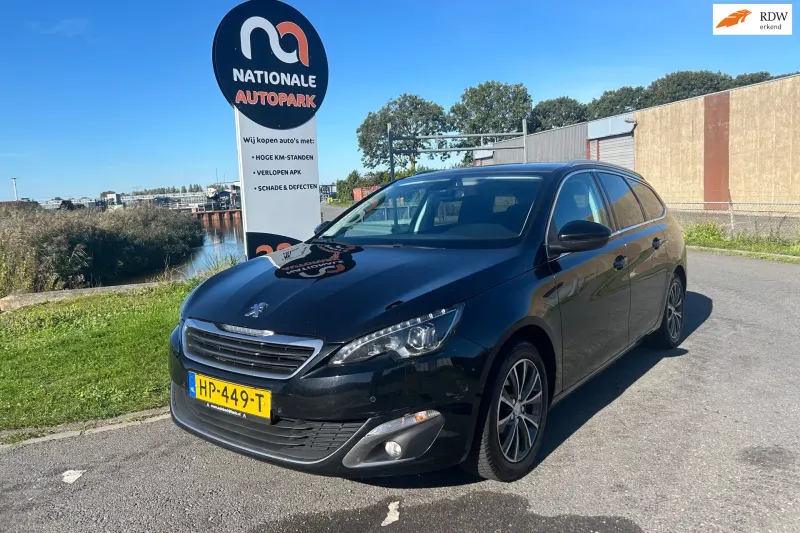 Peugeot 308 (2015)
