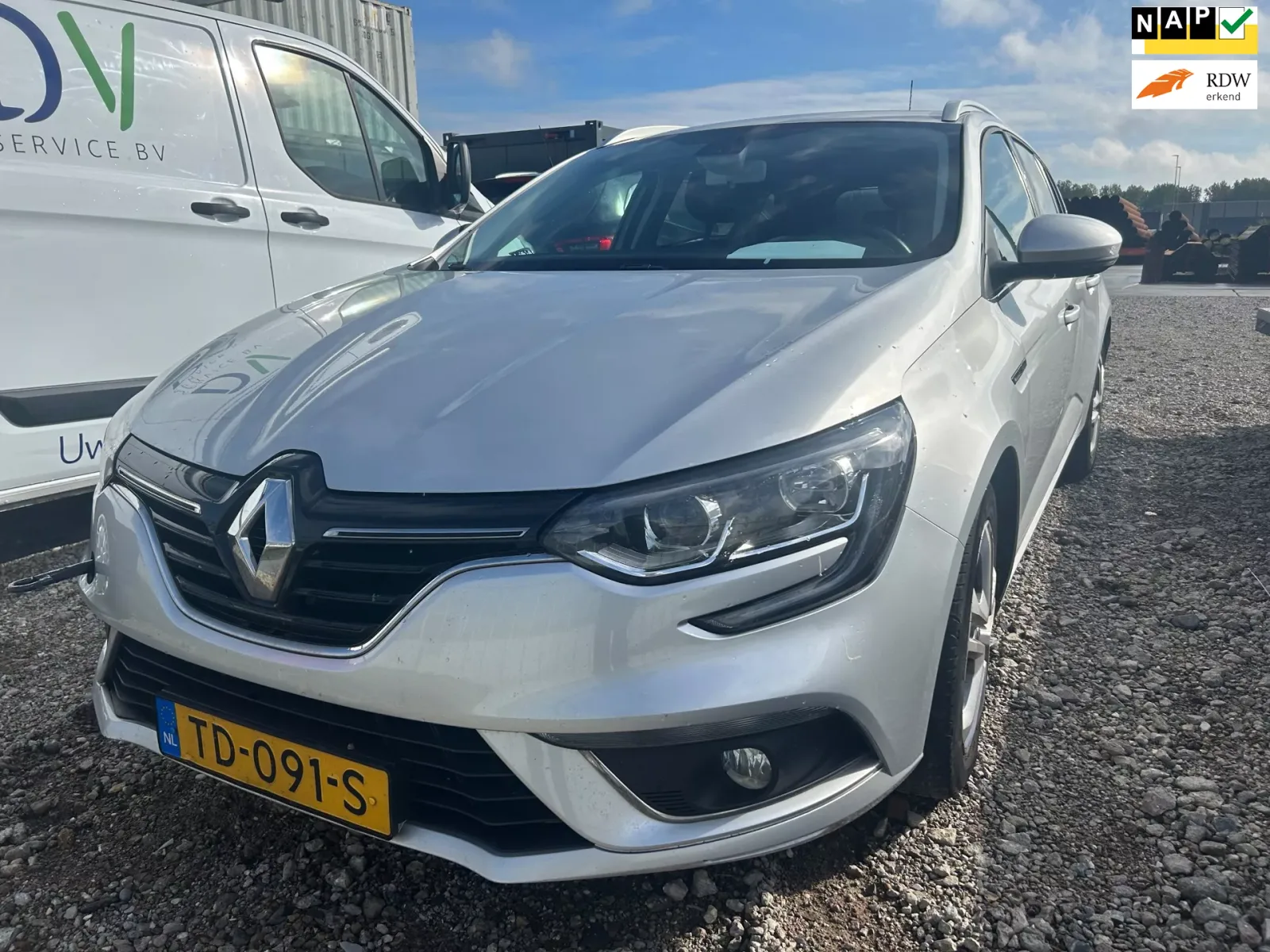 Renault Mégane (2018) — foto 1