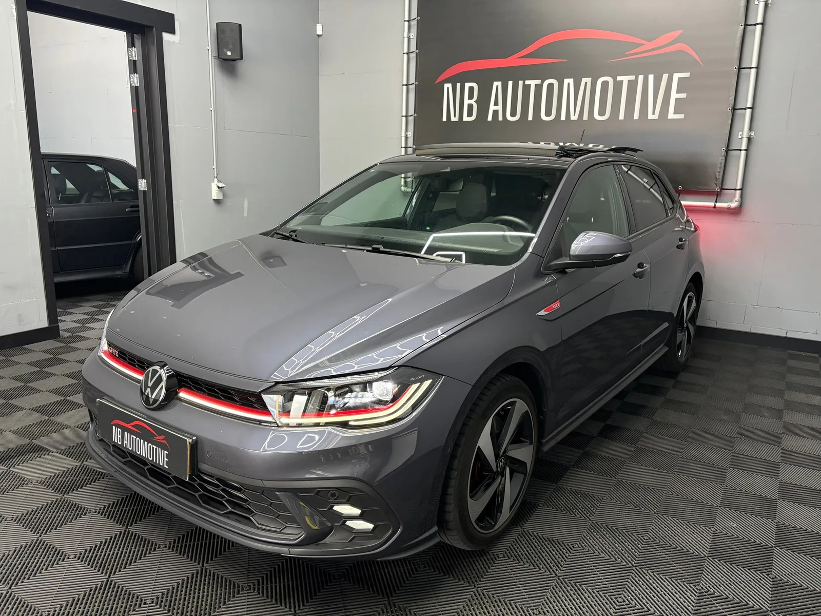 Volkswagen Polo (2023) — foto 1