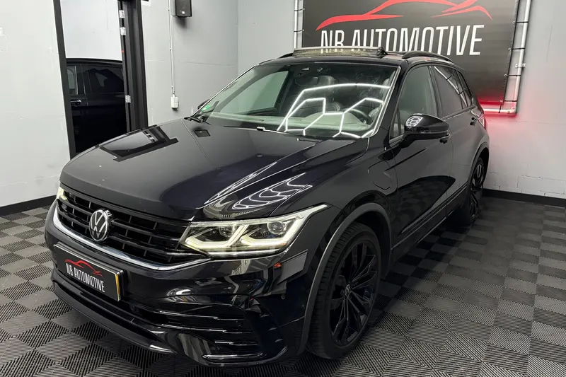 Volkswagen Tiguan (2022)
