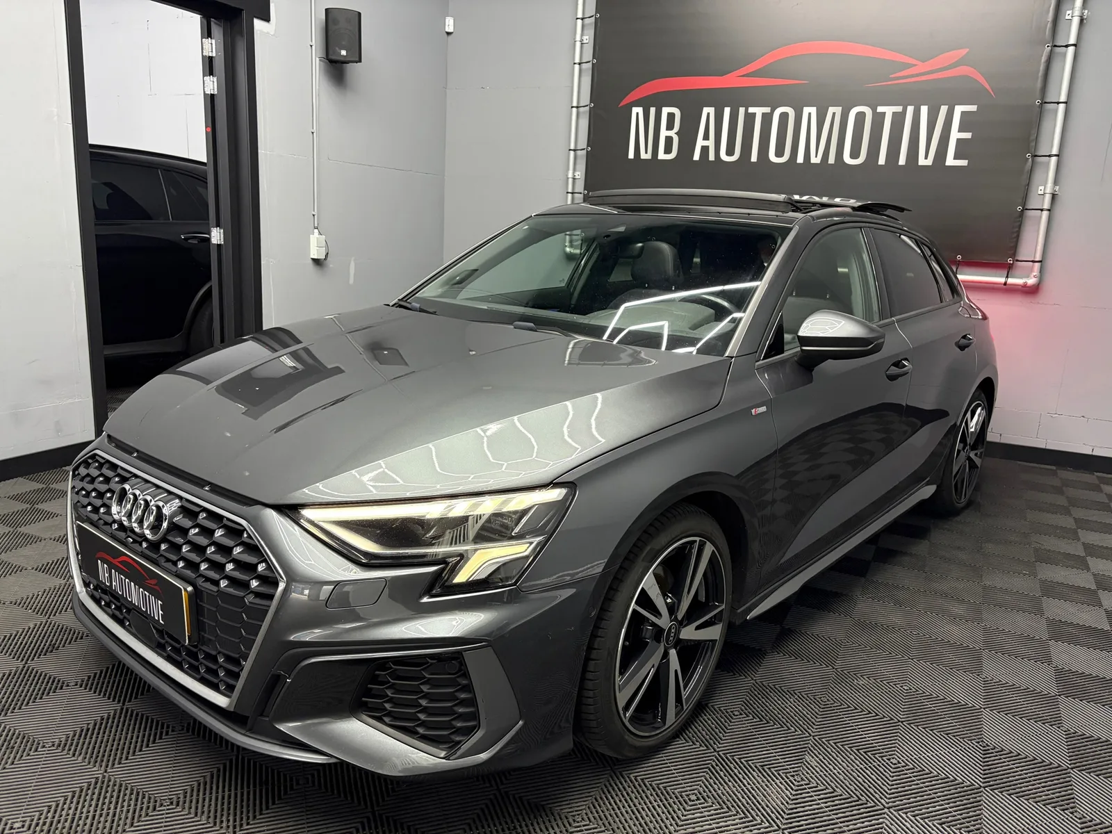 Audi A3 (2021) — foto 1