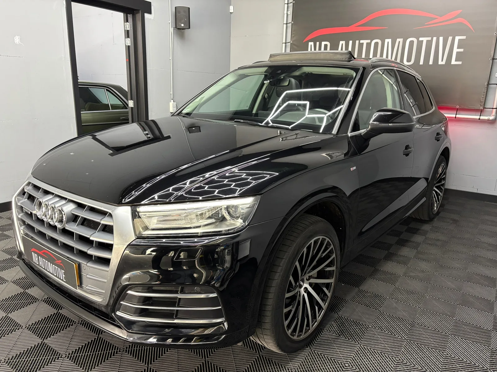 Audi Q5 (2020) — foto 1