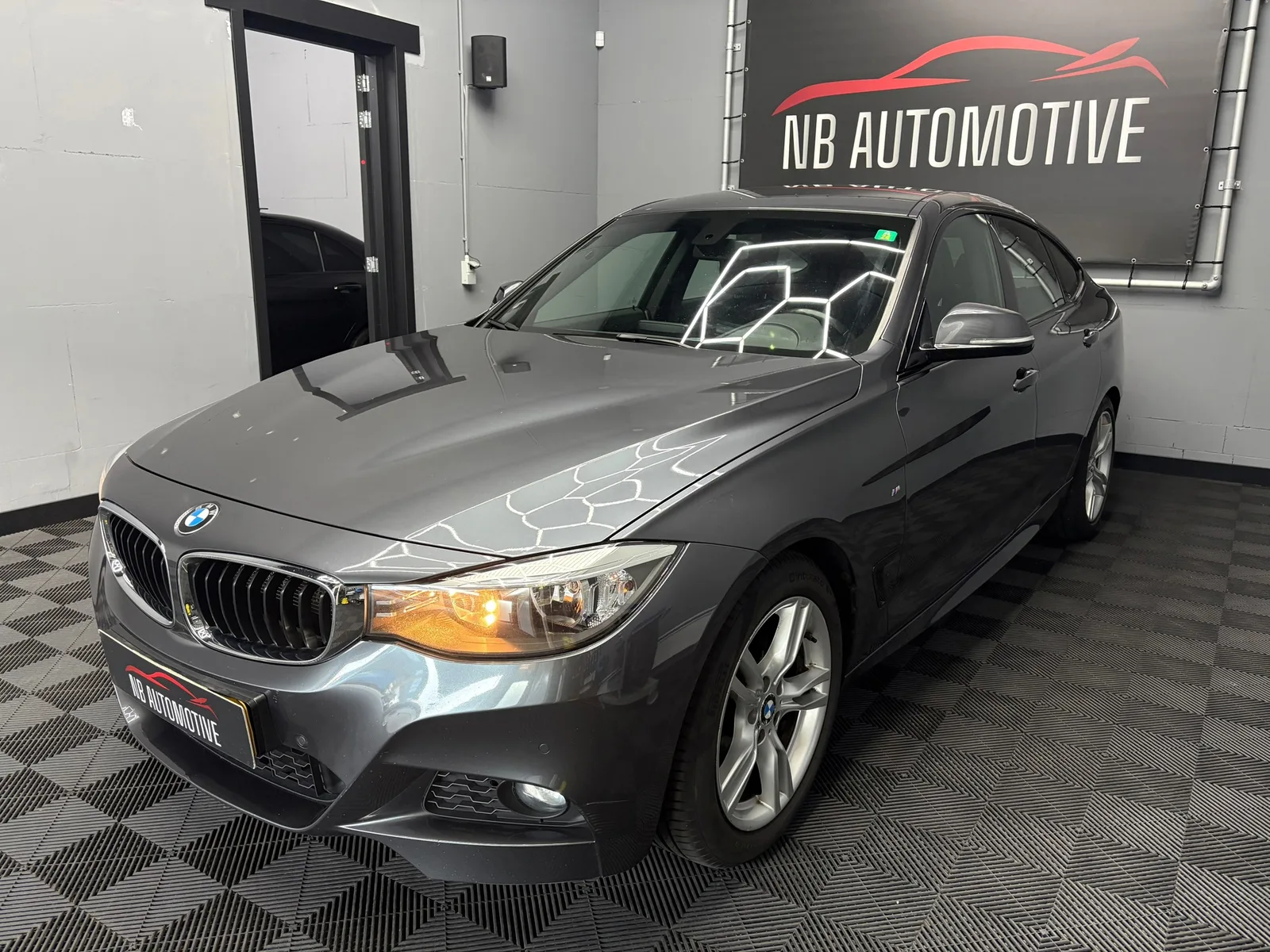 BMW 3-Serie (2015) — foto 1