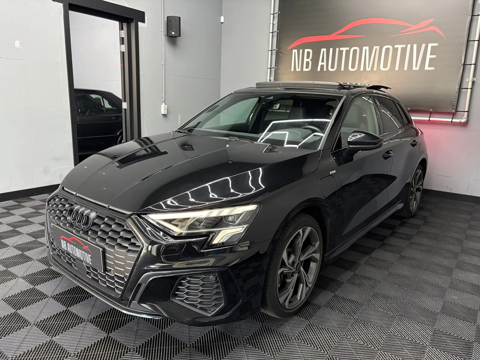 Audi A3 (2023) — foto 1
