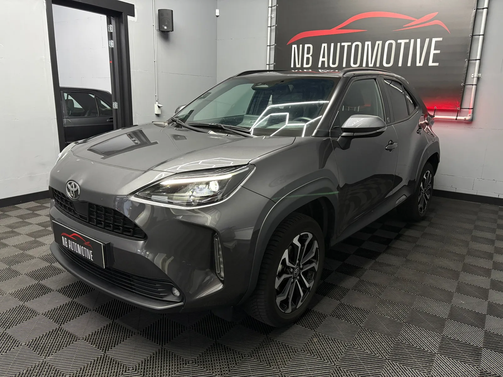 Toyota Yaris Cross (2024) — foto 1