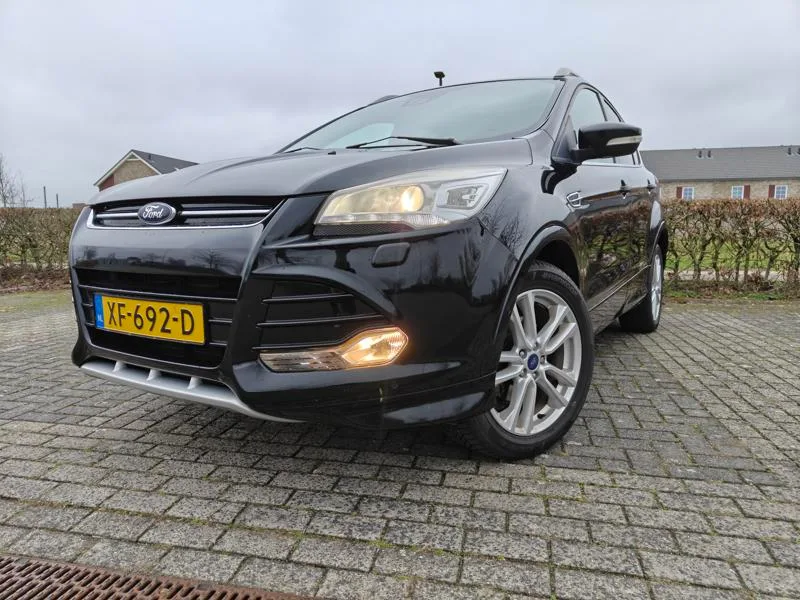 Ford Kuga (2014) — foto 1