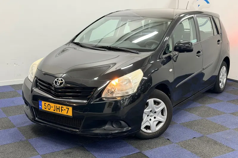 Toyota Verso (2009)