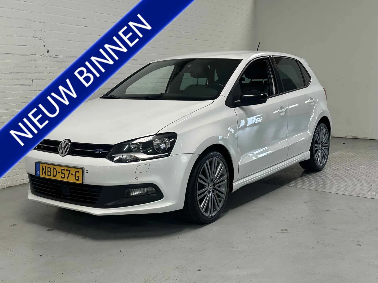 Volkswagen Polo (2017) — foto 1