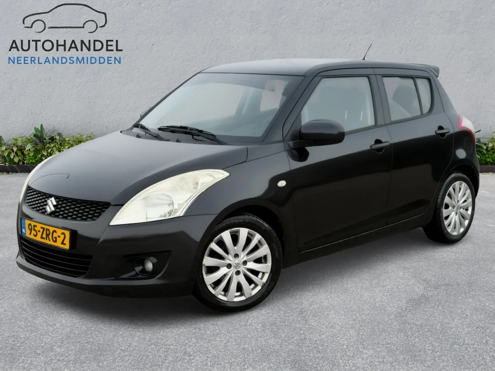 Suzuki Swift (2013) — foto 1