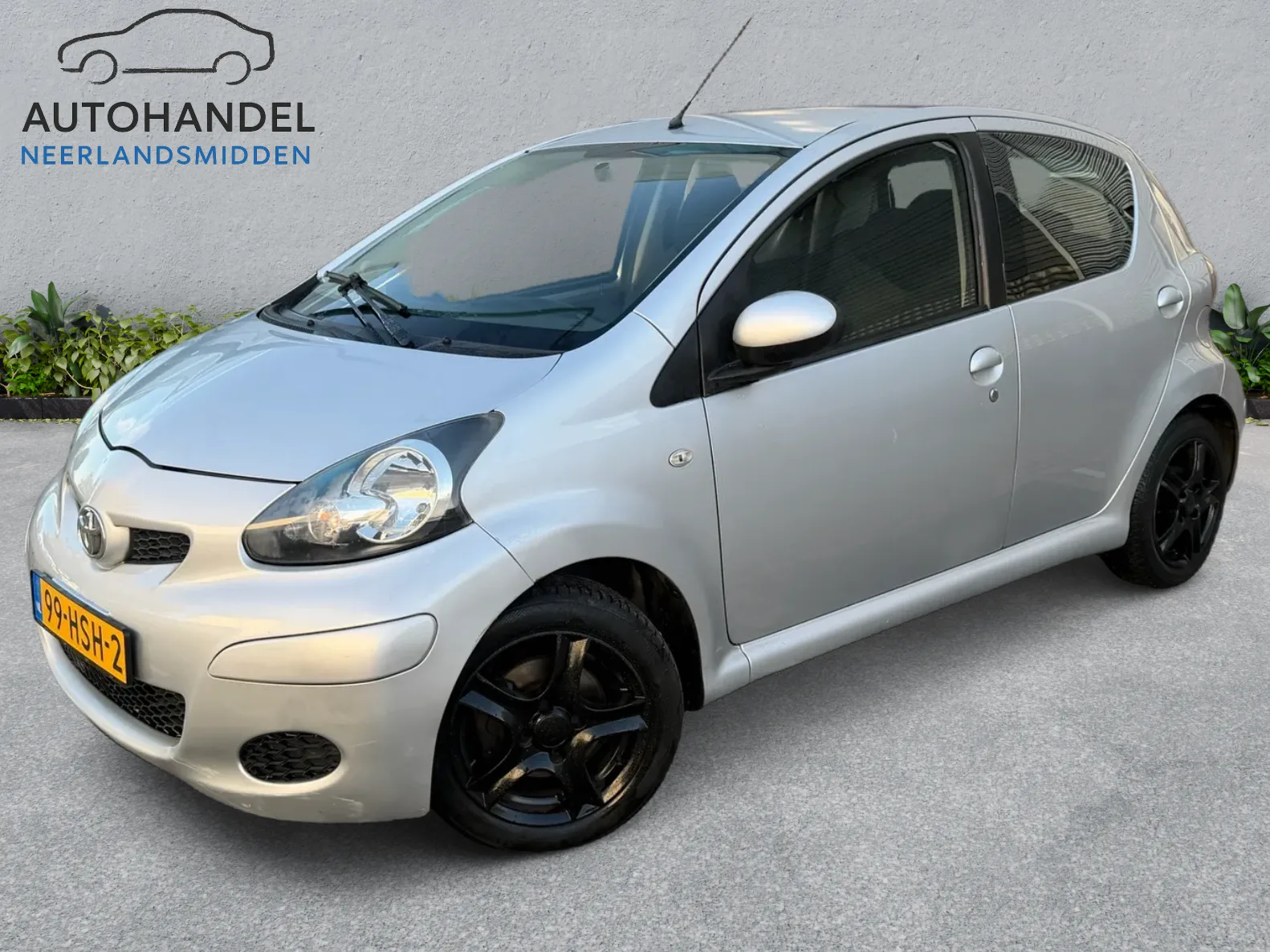 Toyota Aygo (2009) — foto 1