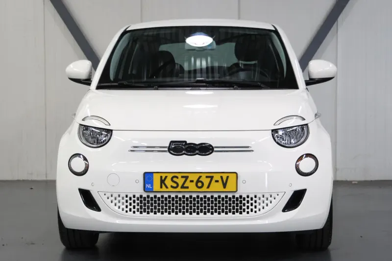 Fiat 500e (2023)