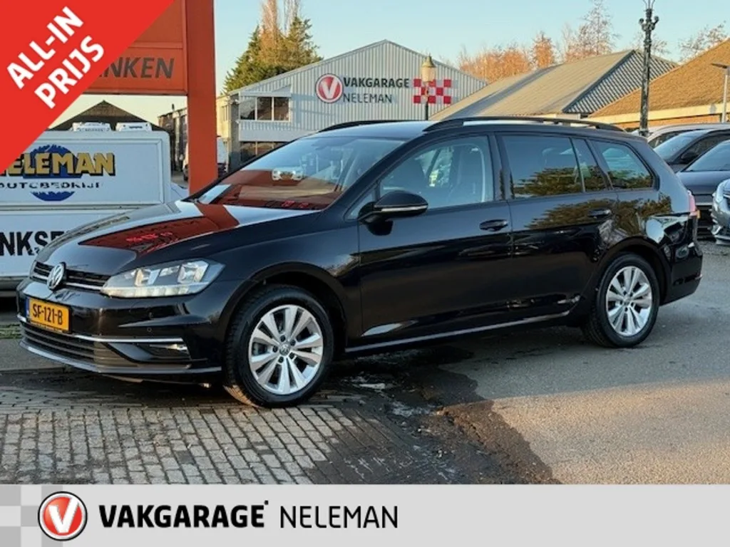 Volkswagen Golf (2018) — foto 1